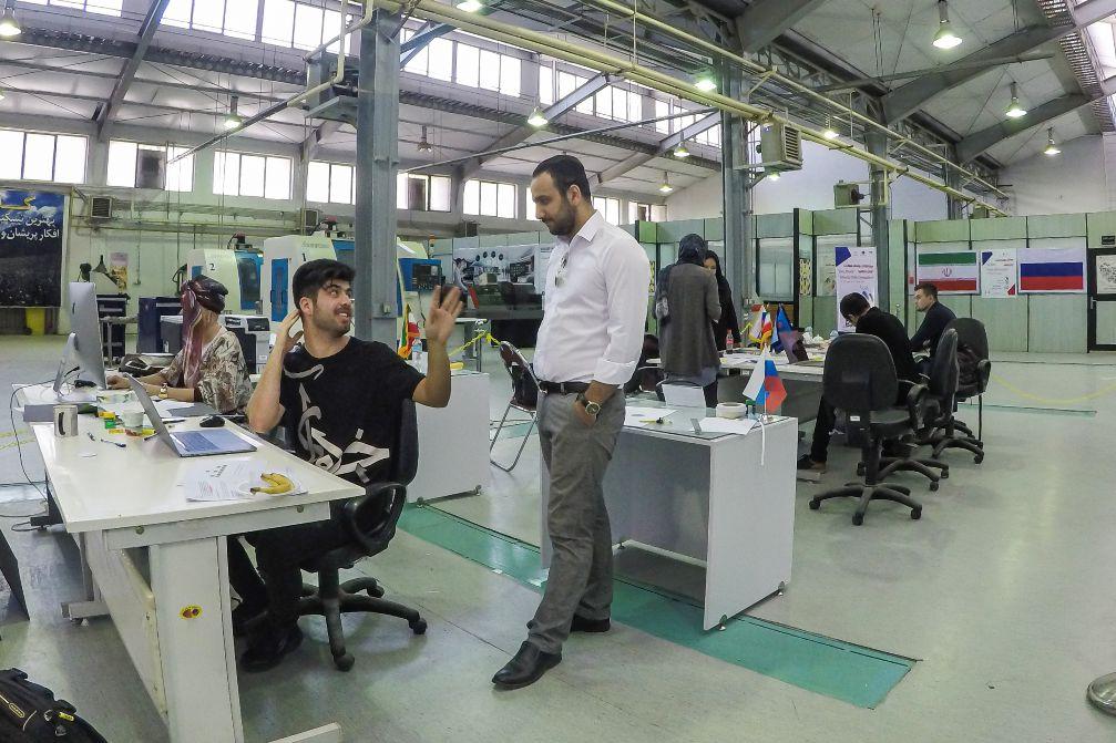 آریا درفش رزم داورمسابقات مهارت گرافیک بین دوکشور ایران و روسیه شد