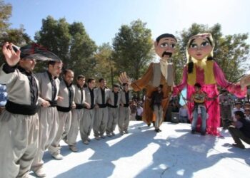 جشنواره تئاتر خیابانی مریوان 11 تا 17 مهر برگزار می‌شود