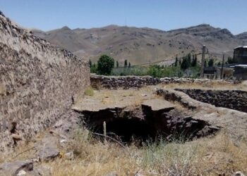 مرمت کاروانسرای سنگی خانک تفرش استان مرکزی آغاز شد