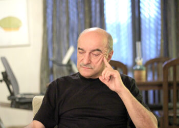  وضعیت جسمی خسروشاهی در بیمارستان