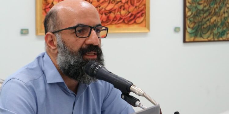 دبیرکل شانزدهمین جشنواره هنرهای تجسمی فجر منصوب شد 1 دبیرکل شانزدهمین جشنواره هنرهای تجسمی فجر منصوب شد