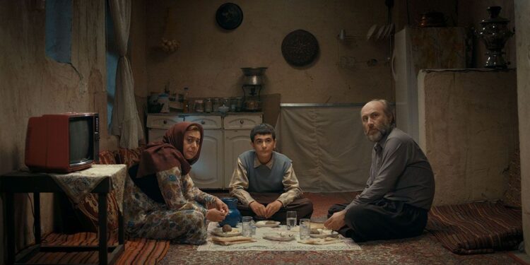 فیلم کوتاه «ریبوار» در جشنوارههای سئول و آلمان 1 فیلم کوتاه «ریبوار» در جشنوارههای سئول و آلمان