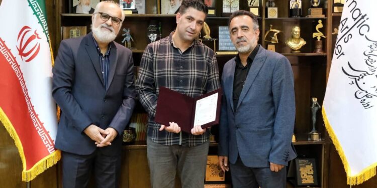 امین رهبر، مدیر بخش «رادیوتئاتر» چهل و دومین جشنواره بین‌المللی تئاتر فجر