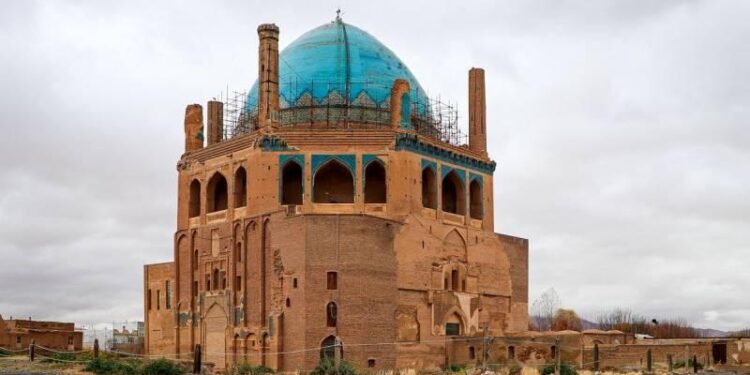 طرح ساماندهی و مرمت پایگاه جهانی سلطانیه نهایی شده است 1 طرح ساماندهی و مرمت پایگاه جهانی سلطانیه نهایی شده است