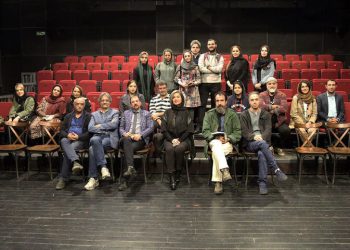 نشست هم‌اندیشی اعضای انجمن عکاسان خانه تئاتر برگزار شد