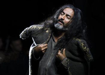 پروژه «موسی و شبان» با پرواز همای به تهران رسید