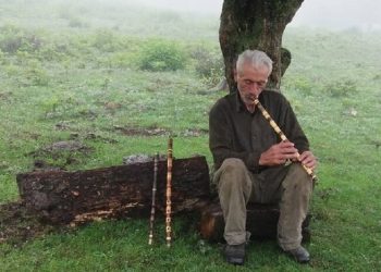 استاد خلیل طهماسبی آخرین بازمانده موسیقی شبانی مازندران درگذشت