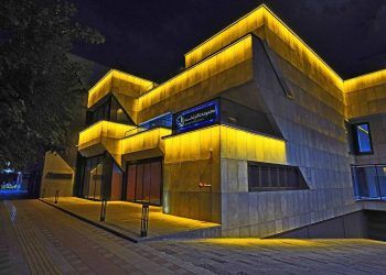 افتتاح مجموعه تئاتر لبخند با «بونکر» جلال تهرانی