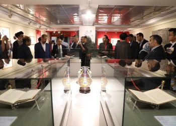 افتتاحیه نمایشگاه مشترک ایران و چین با عنوان «ابرهای بی‌پایان جاده ابریشم»