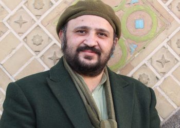 سامان خلیلیان با نمایش «درد» را به صحنه می‌آورد