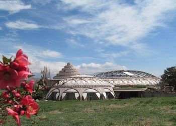 مرمت کاخ مروارید تنها با واگذاری به بخش خصوصی ممکن است