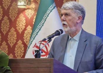 وزیر فرهنگ: باید به صنوف فرهنگی نگاه فراگیر داشته باشیم