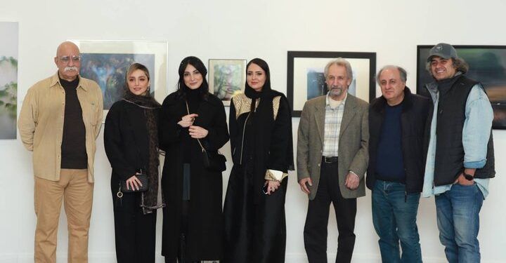 «چند تکه آینه» هنرمندان و سینماگران چیده شد