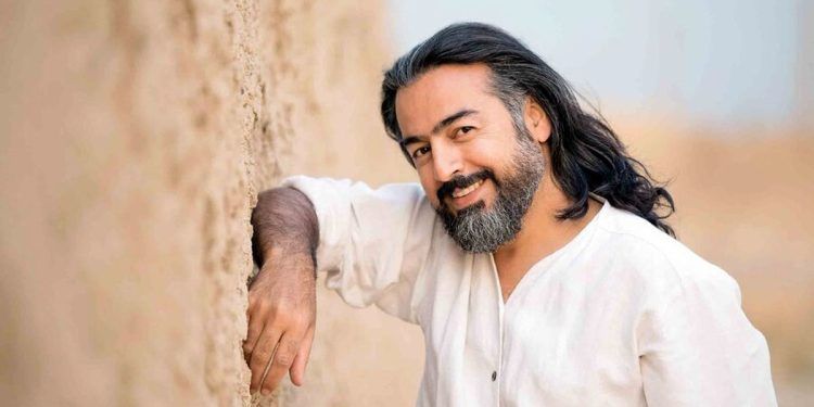 آلبوم «آتش نهان» با صدای «پرواز همای» منتشر شد 1 آلبوم «آتش نهان» با صدای «پرواز همای» منتشر شد