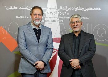 بازدید رئیس سازمان سینمایی از ستاد جشنواره «سینماحقیقت»