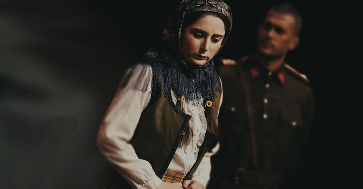 «دایره گچی قفقازی» به دانشجویان تخفیف ۵۰ درصدی می‌دهد