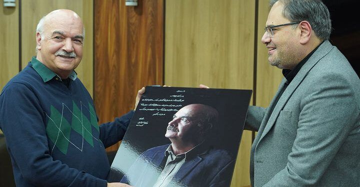 مدیرکل هنرهای نمایشی از ایرج طهماسب تجلیل کرد