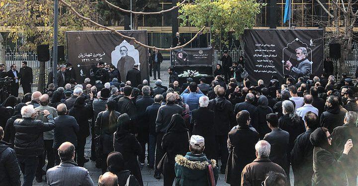 پیکر فریدون شهبازیان تشییع شد