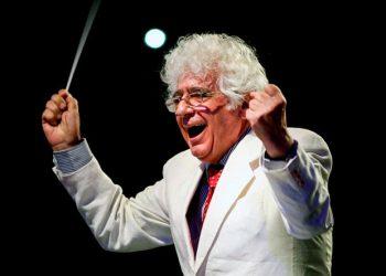 چکناواریان اپرای رستم و سهراب