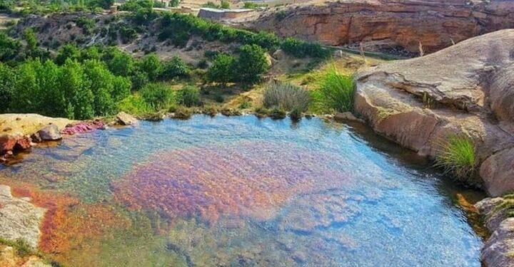 ثبت چشمه تراورتن ساز سنگرود در فهرست میراث طبیعی ملی 1 ثبت چشمه تراورتن ساز سنگرود در فهرست میراث طبیعی ملی