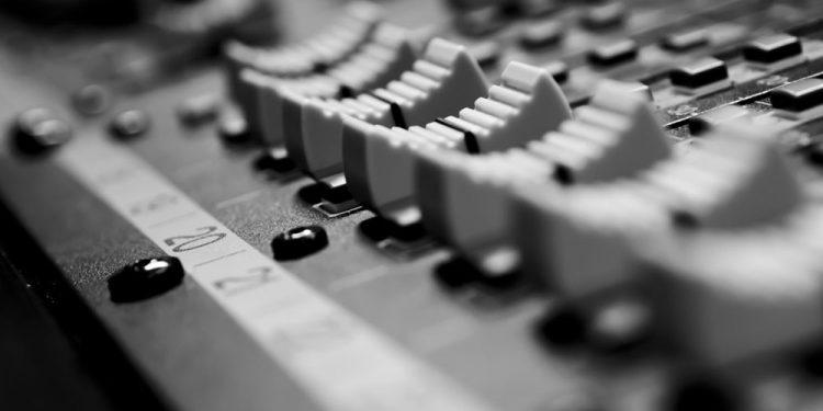 نتایج بخش دانشجویی هفتمین جشنواره موسیقی الکترونیک اعلام شد 1 نتایج بخش دانشجویی هفتمین جشنواره موسیقی الکترونیک اعلام شد