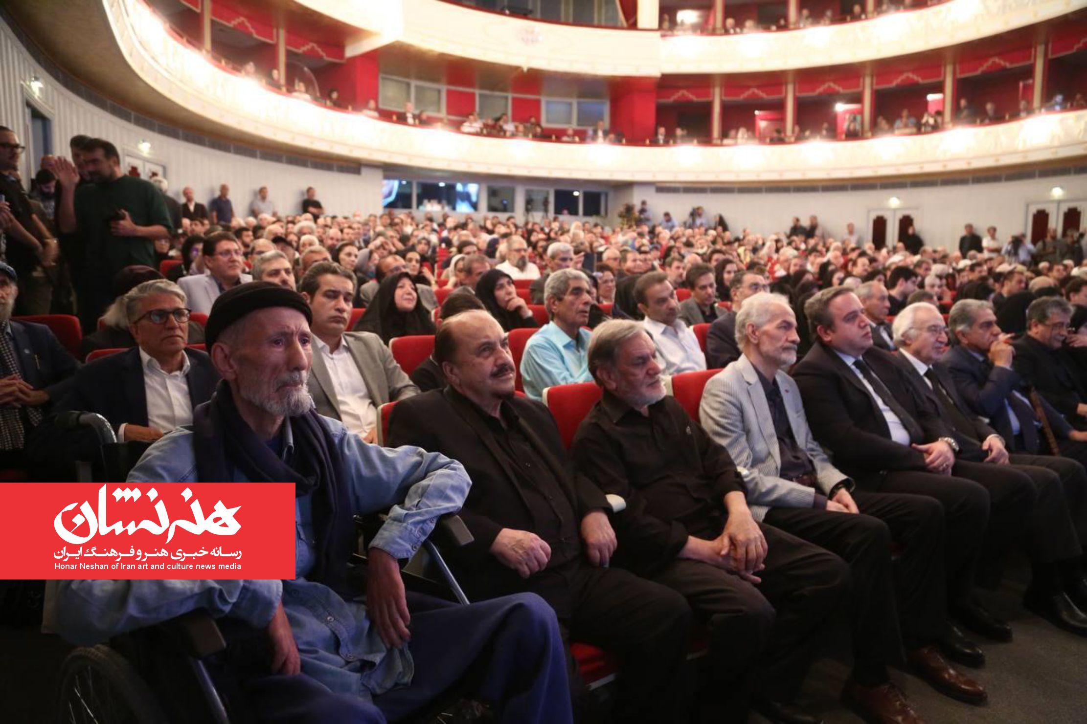 مراسم بزرگداشت زندهیاد محمود فرشچیان برگزار شد 3 مراسم بزرگداشت زندهیاد محمود فرشچیان برگزار شد